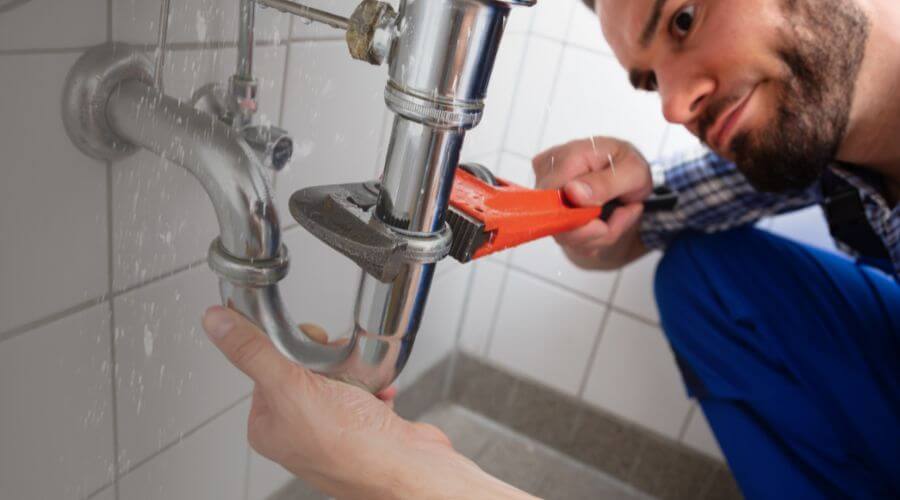 Expert burst pipe repair services in Greenbush, VA